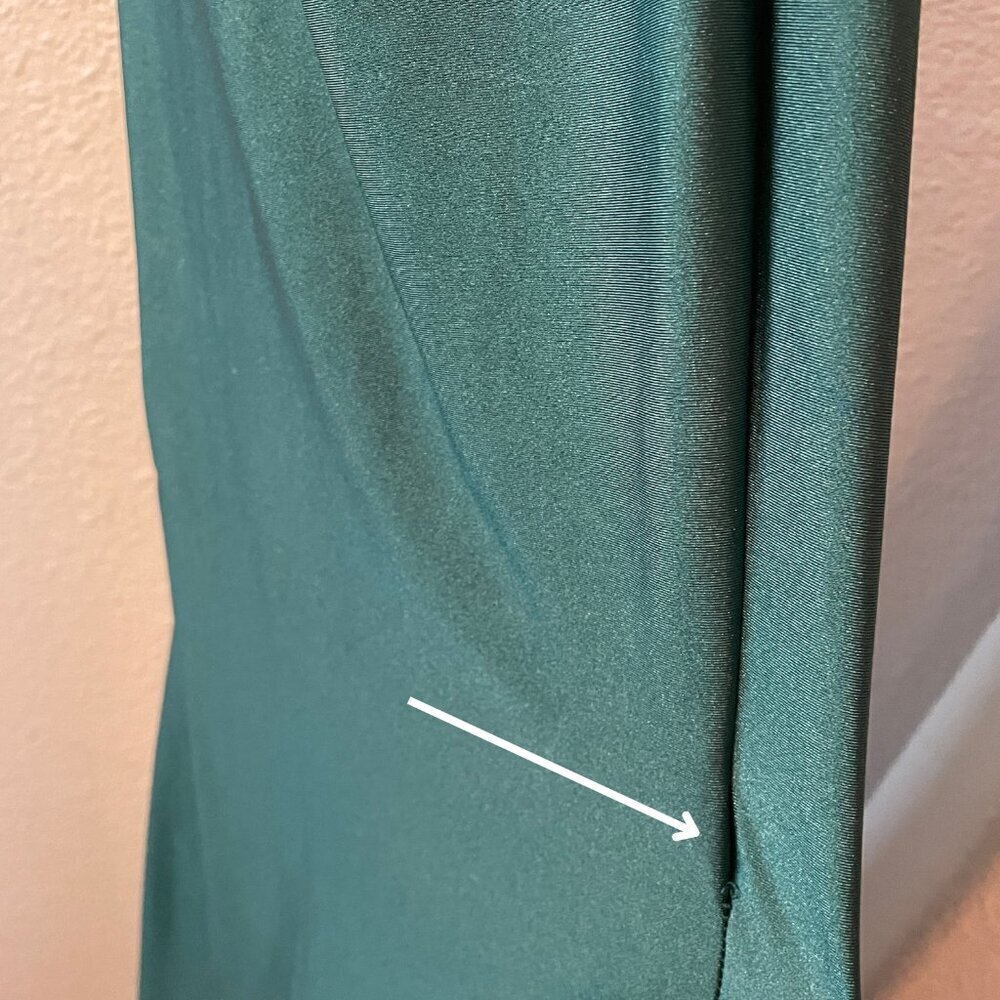 La Femme 29848 Faux Wrap Strappy Criss Cross Open Back Gown in Emerald Sz. 0 - Picture 12 of 12